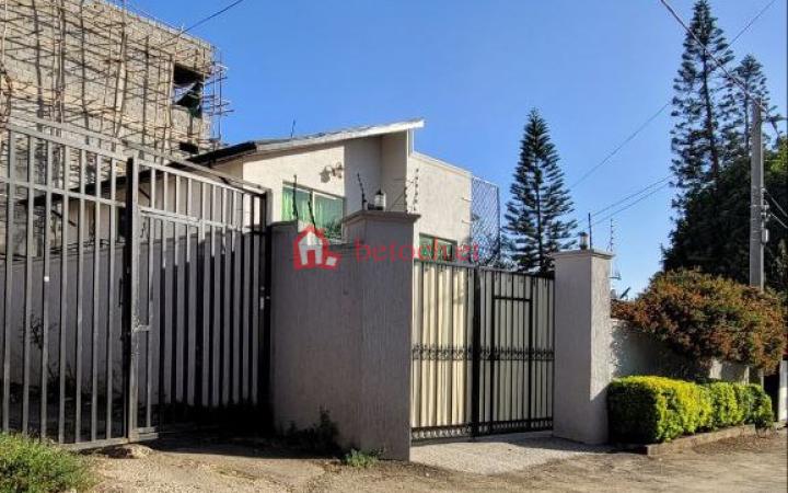 73.Bisirate Gabriel 270 m² Resident Villa House Building