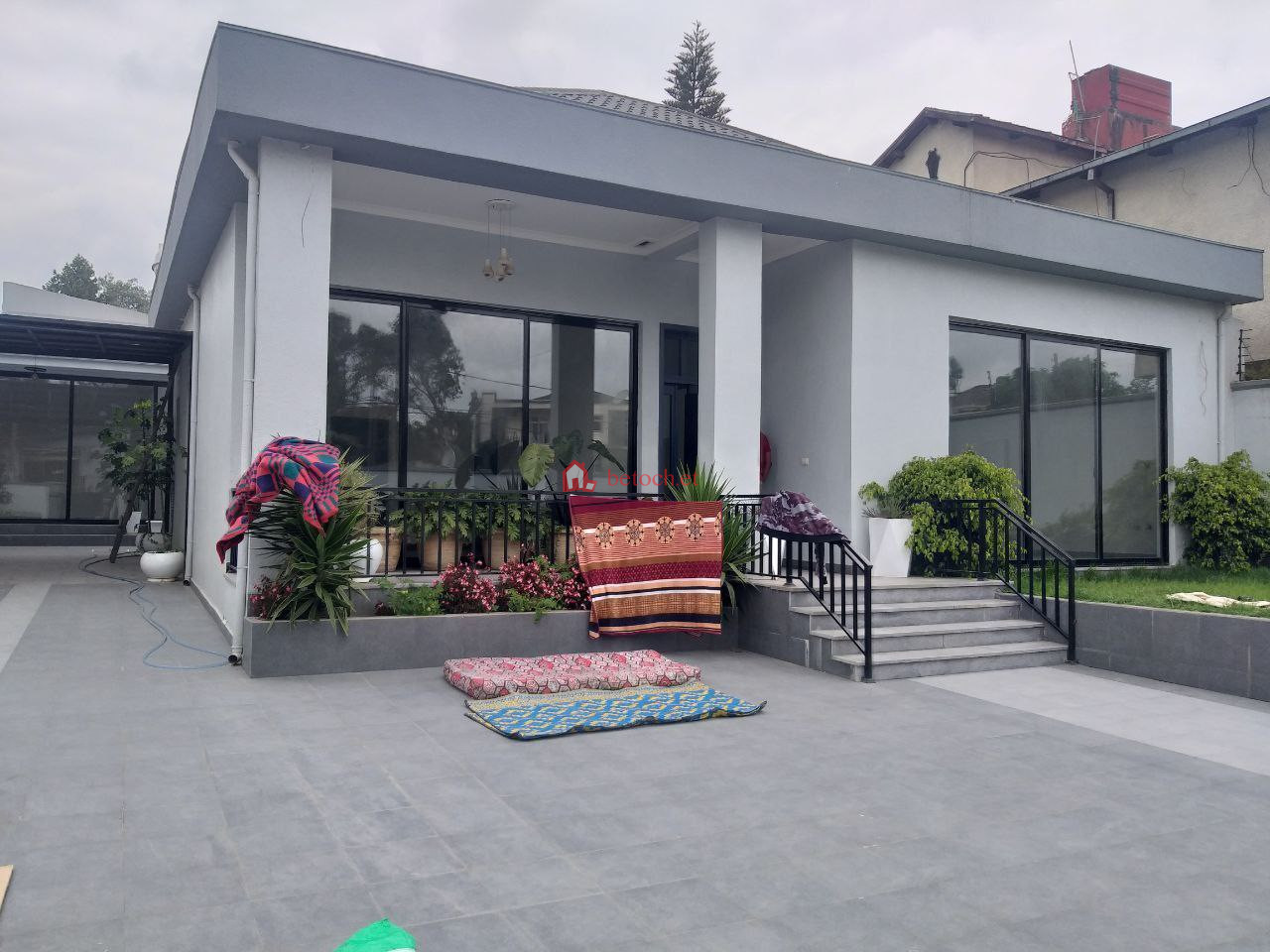 75.Bisirate Gabriela Russia Comp 480 m² Residence service Villa building