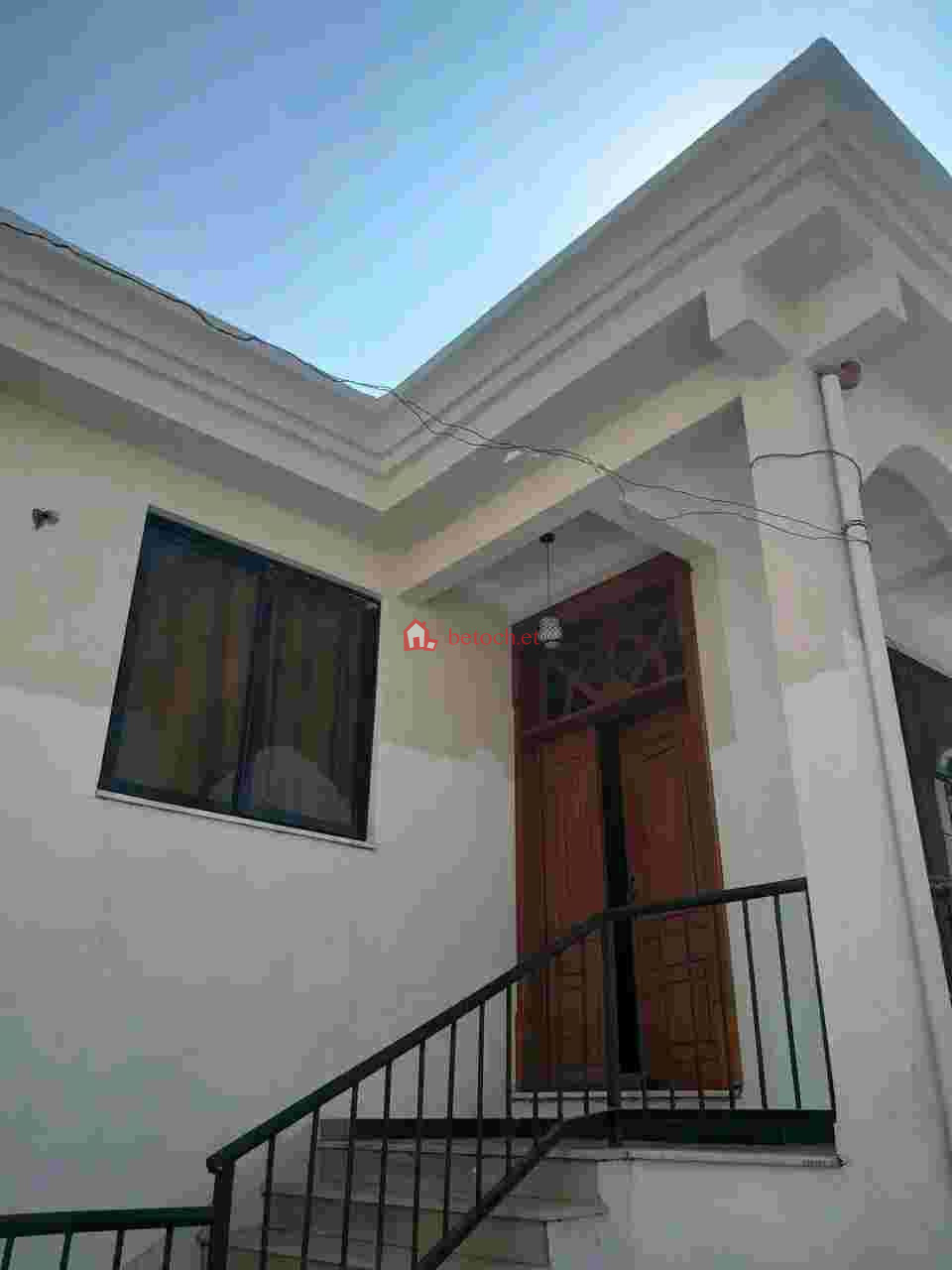 87.Yerer Alemayehy Building 240 m² Residence service Villa building
