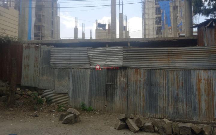 42.Bole Wollo Sefer 240 m² B⁺G⁺⁶ Apartment with commercial building (Under Construction Structure G⁺⁶)