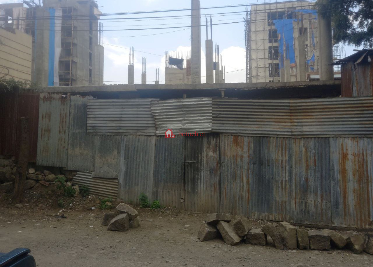 42.Bole Wollo Sefer 240 m² B⁺G⁺⁶ Apartment with commercial building (Under Construction Structure G⁺⁶)