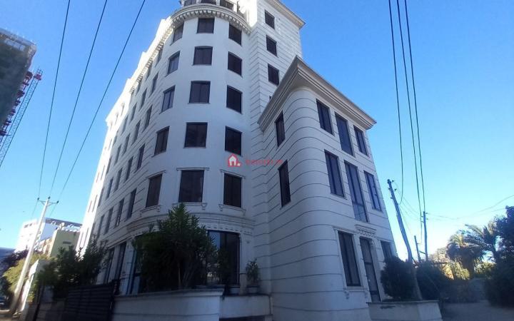 25.Commercial building for rent Bole 500 m² B⁺G⁺⁷ Building