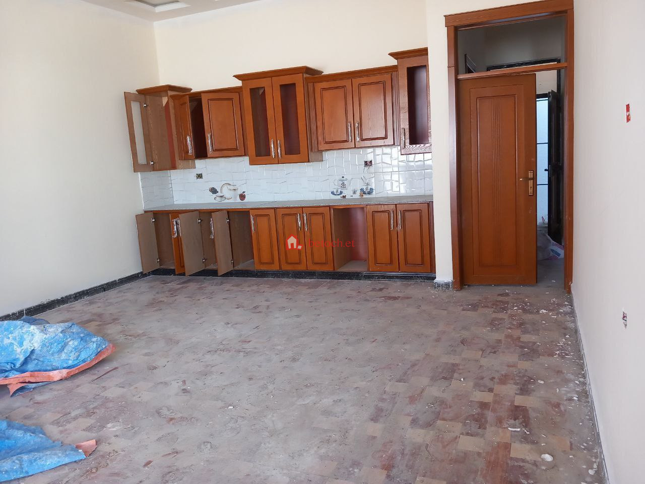 93.Ayat 200 m² Residence service Villa building