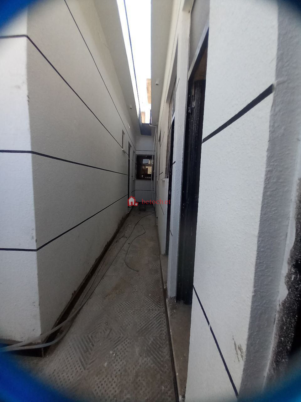 93.Ayat 200 m² Residence service Villa building