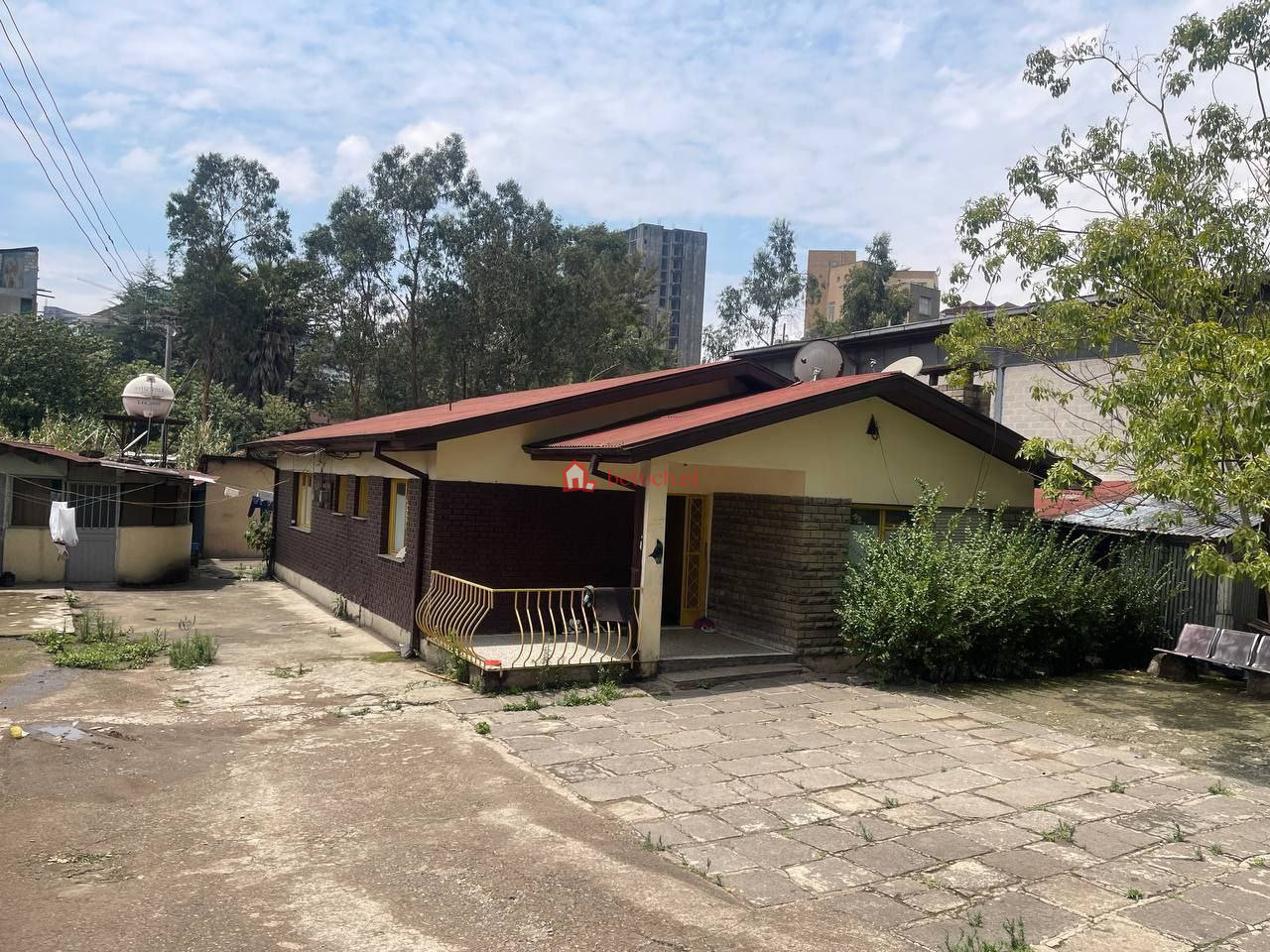104. Urael-bambis 500 m² an old House (For residence, School, Apartment or other construction)