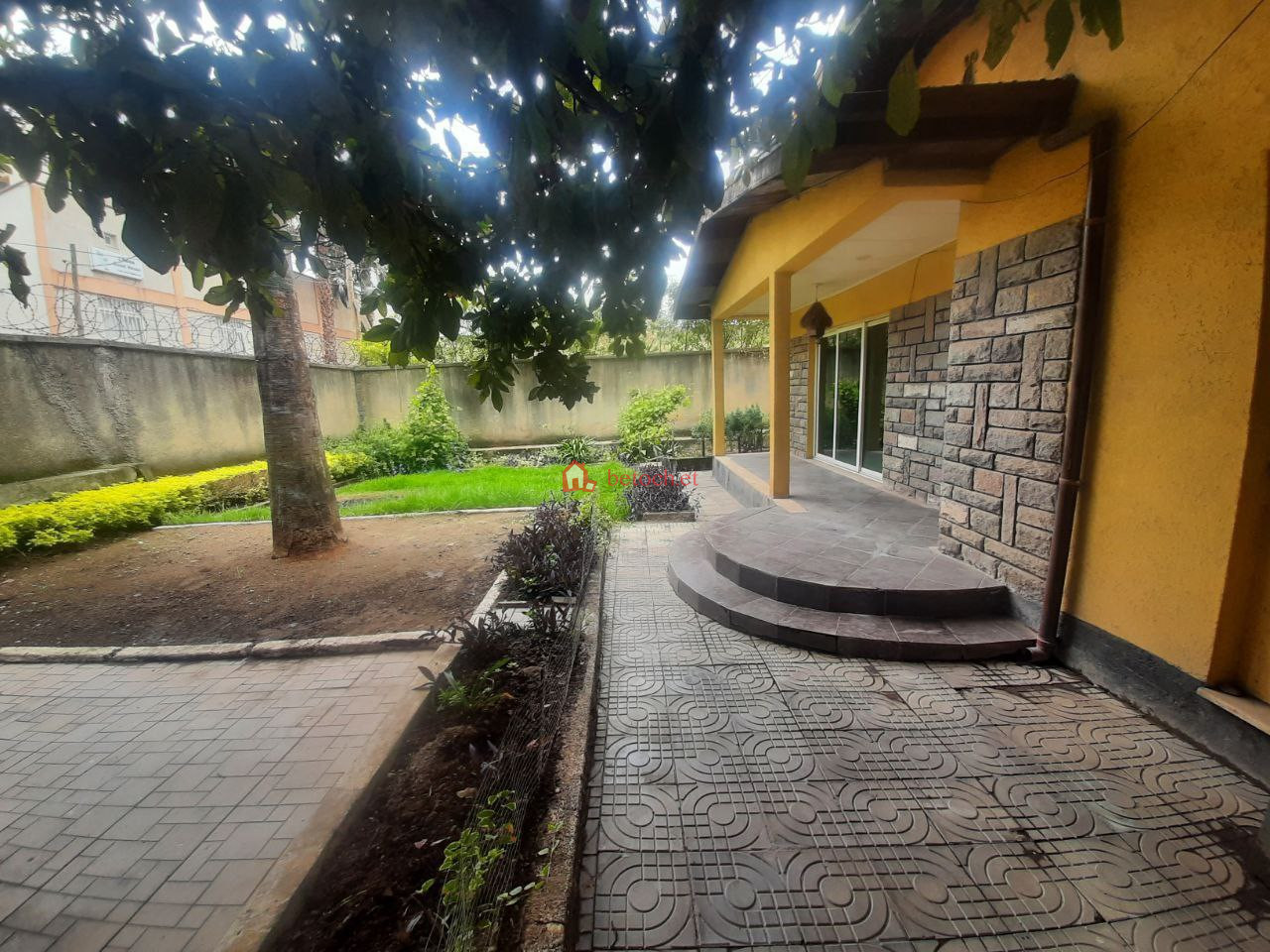 64.Bole-Rwanda 500 m² Residence Villa House (For Apartment, School,& Hotel Constriction )