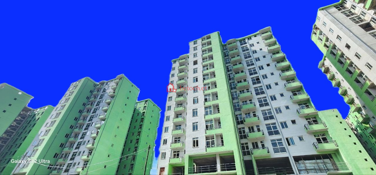 Ayat 49 (2-2) 40/60 Condominium 82 m² Floor 11th