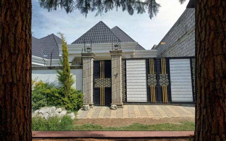 3-Bedroom Villa in Summit