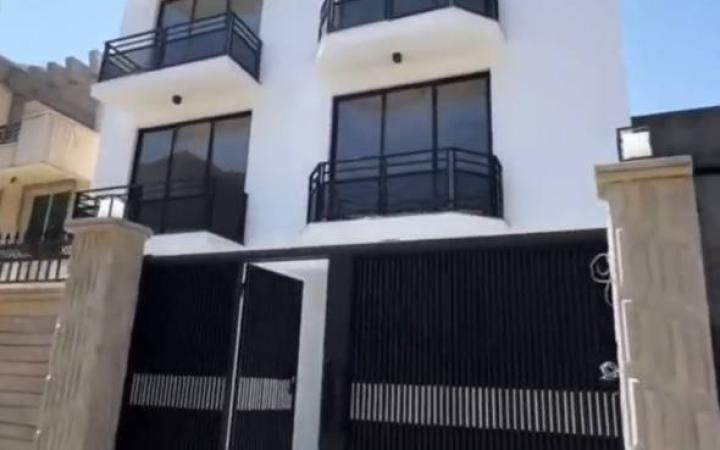 Villa for Sale in Ayat