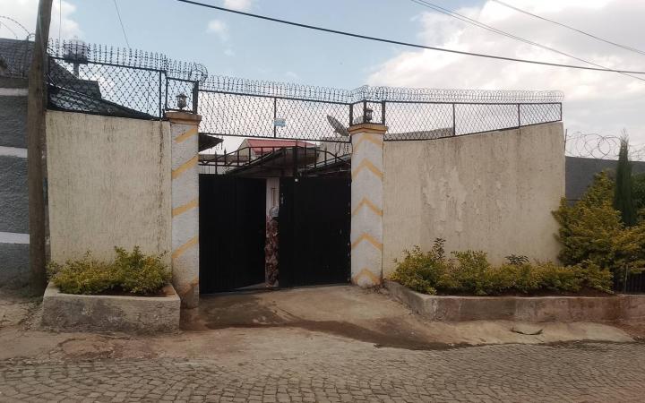 Property in Ashewa Meda