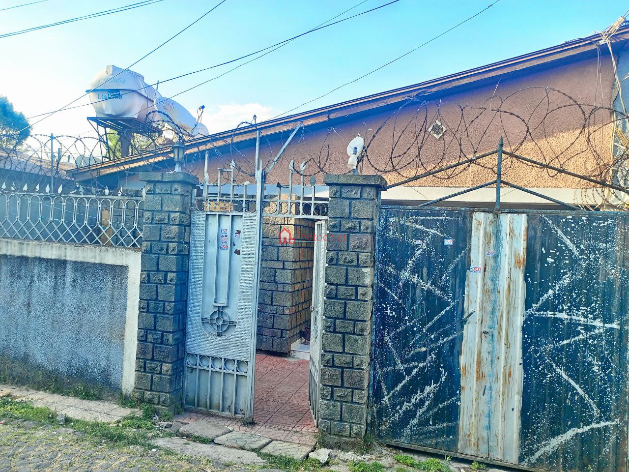 77.Gerje mebirat 130 m2 Residence House