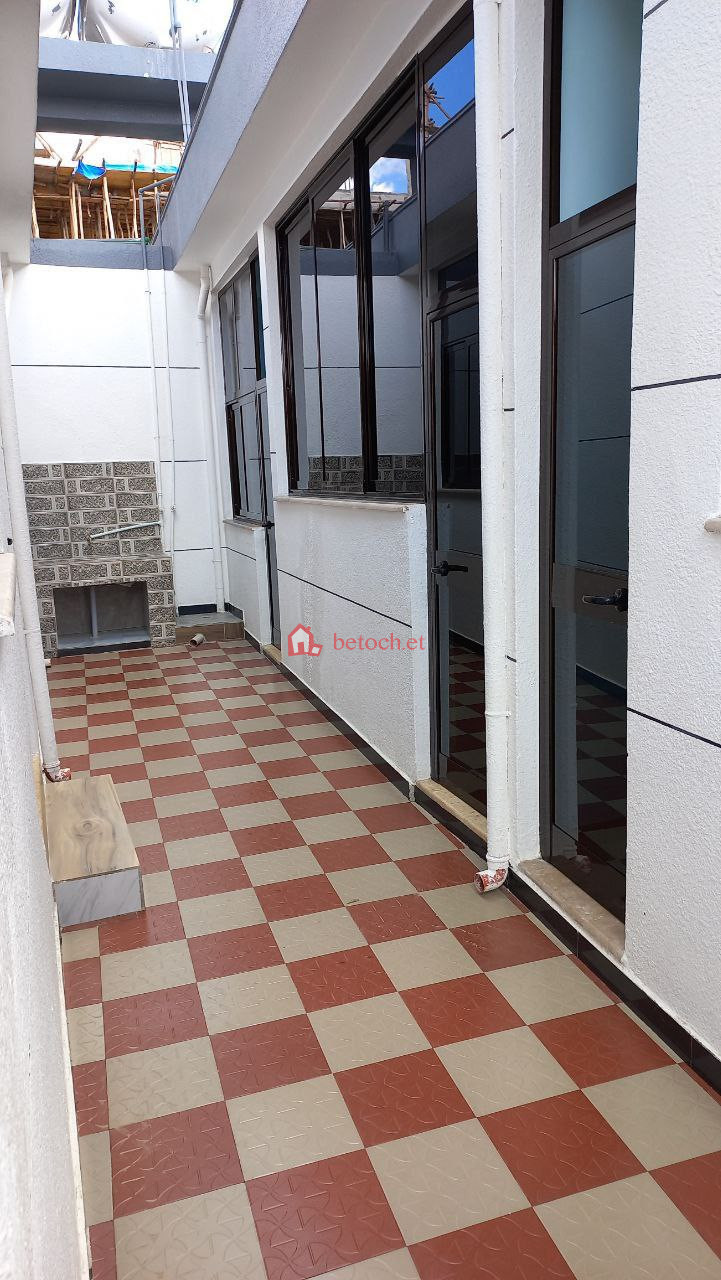 111.Taffo Aba-kiros 250 m² Residence service Villa building