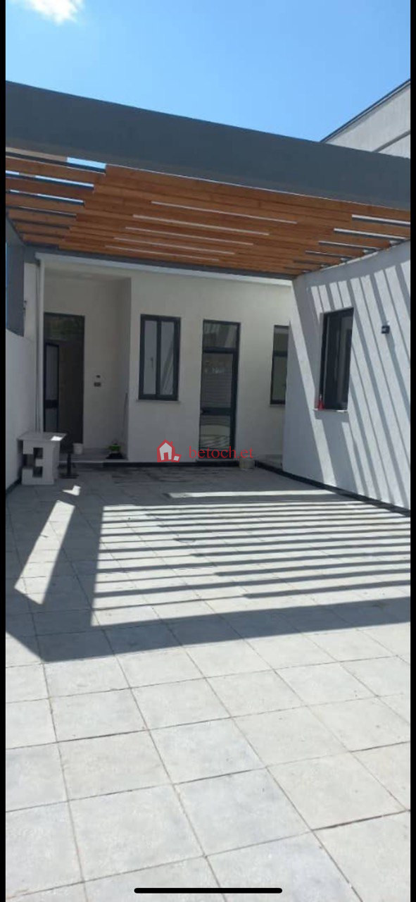 85.Gerje Jacros 280 m2 Residence Villa House