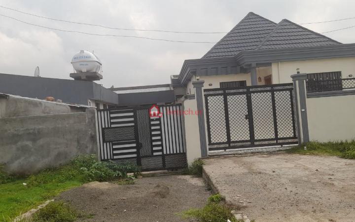 98.Ayat 150 m² Residence Villa House