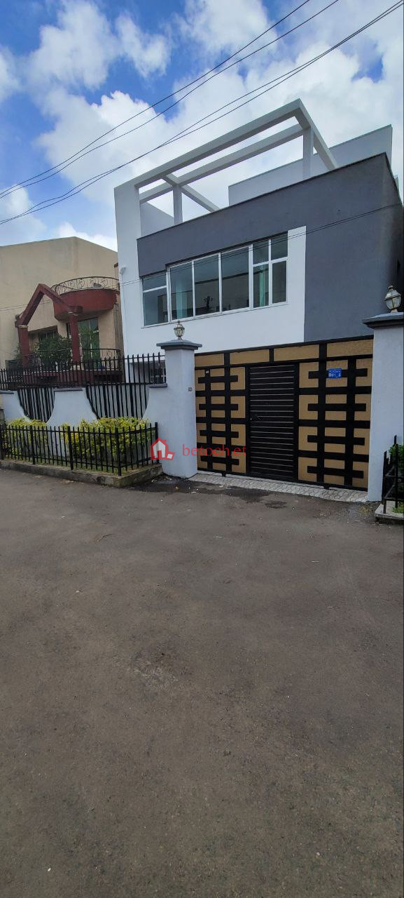 110.CMC 200 m2 G⁺¹ Resident Villa House Building
