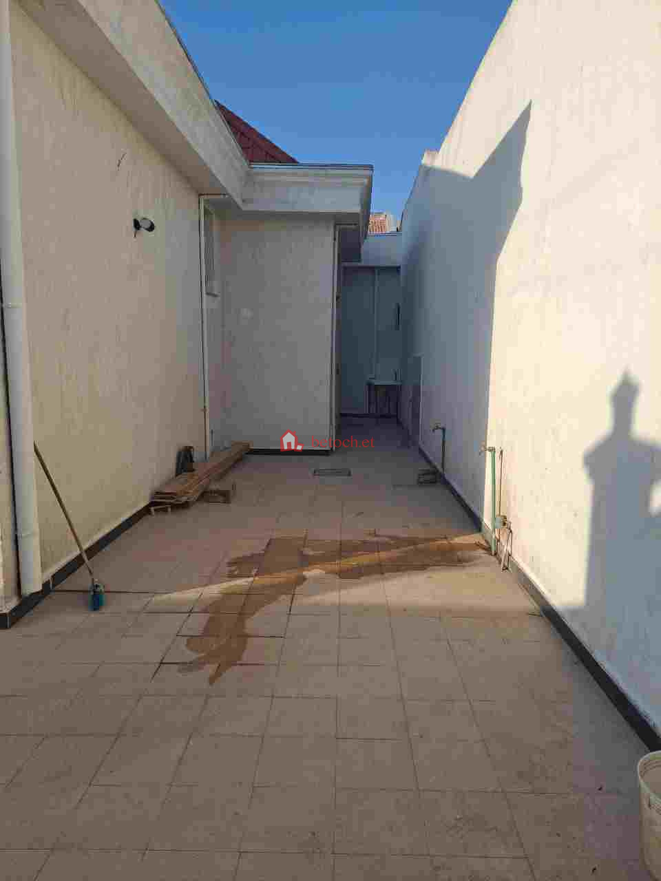 87.Kality Adis Sefer 250 m2 Residential House
