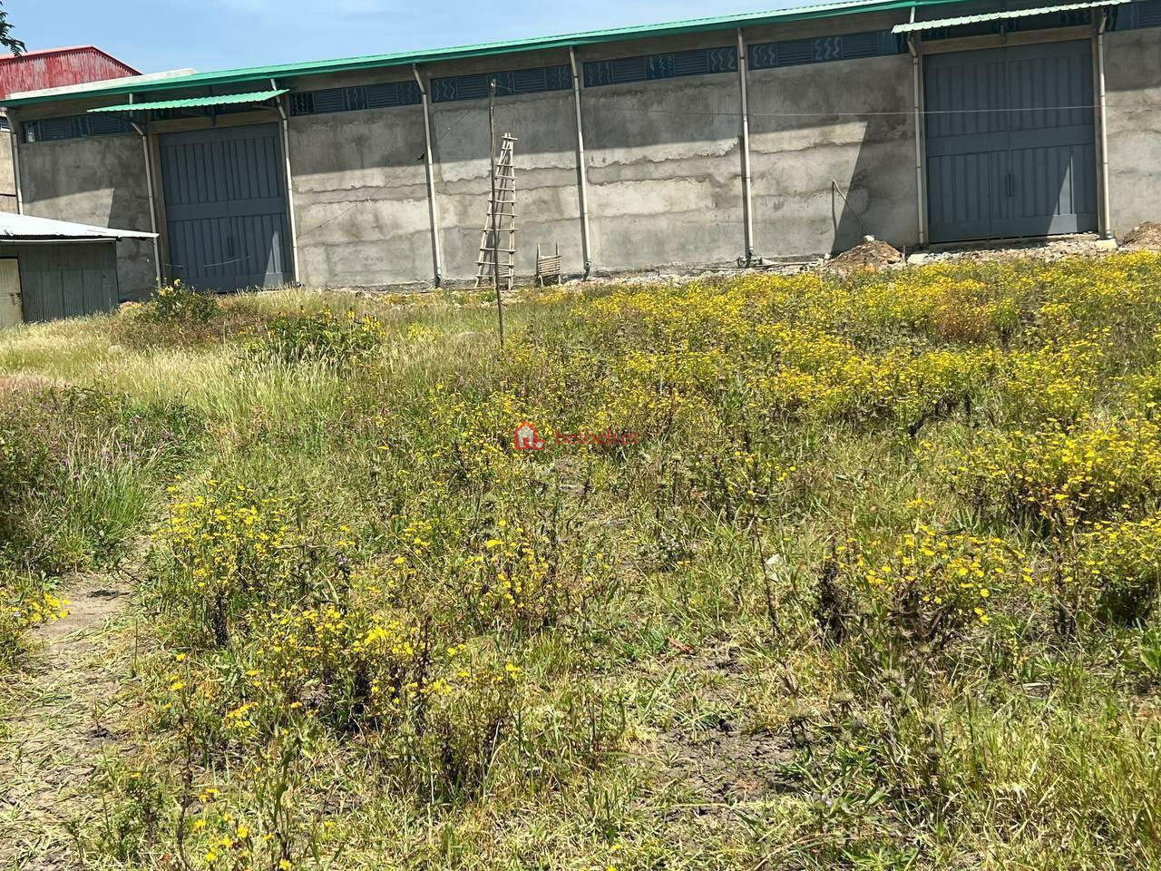Sebeta 5370 m² Manufacturing or Were House𞥑Store with office