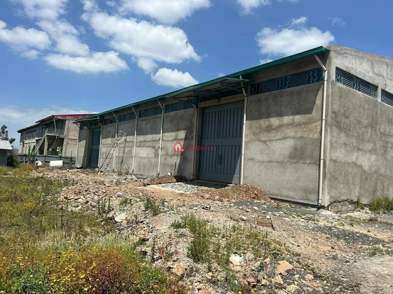 Sebeta 5370 m² Manufacturing or Were House𞥑Store with office
