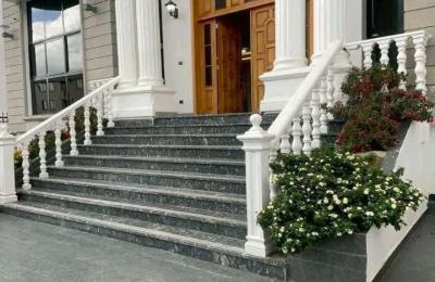 Stunning Luxury House in CMC