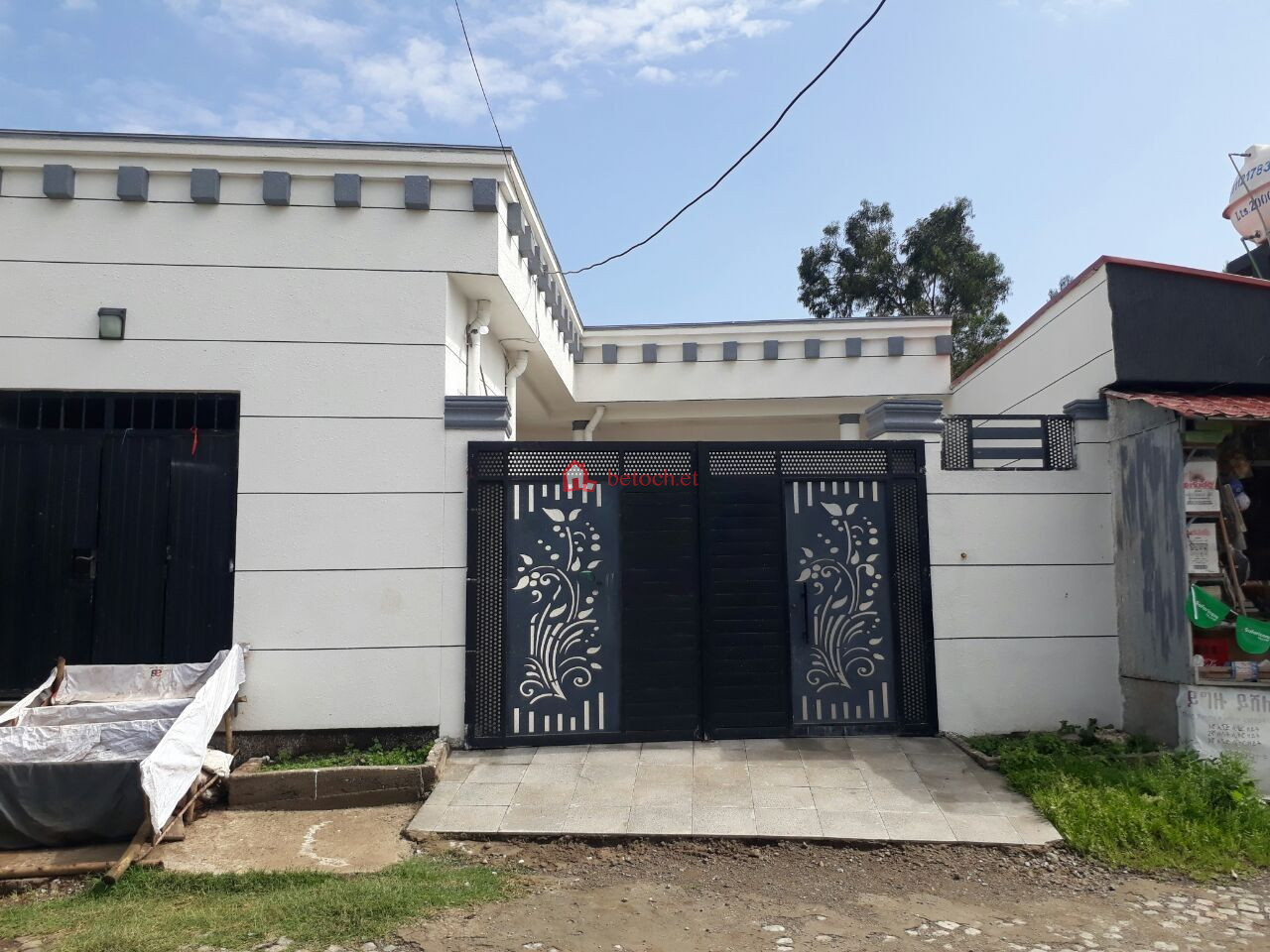 123.House for sale 08 Kaliti 179 m² Residence Villa House