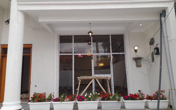 101.Embassy of France 305 m² Residence service Villa building