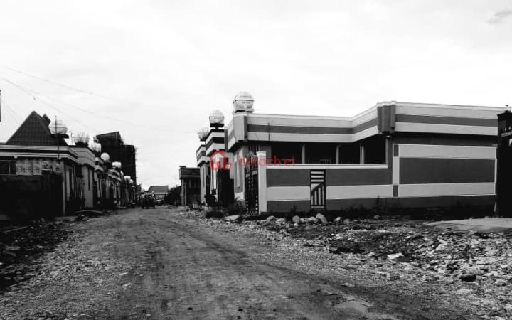 House for rent Dukem 140 m² L-Shape House Building
