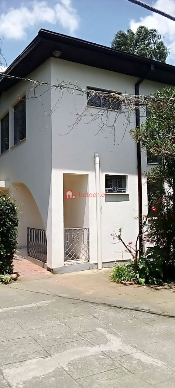 365.Bisrate Gabreal 500 m² G⁺¹ Villa Building