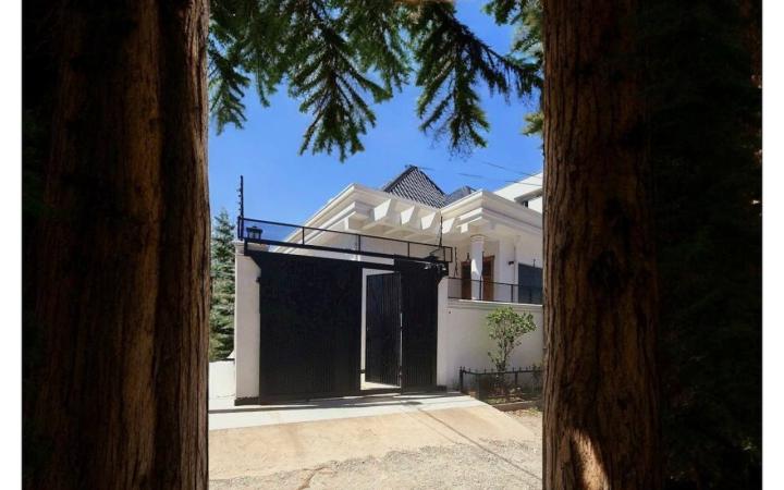 3-Bedroom Villa in Summit