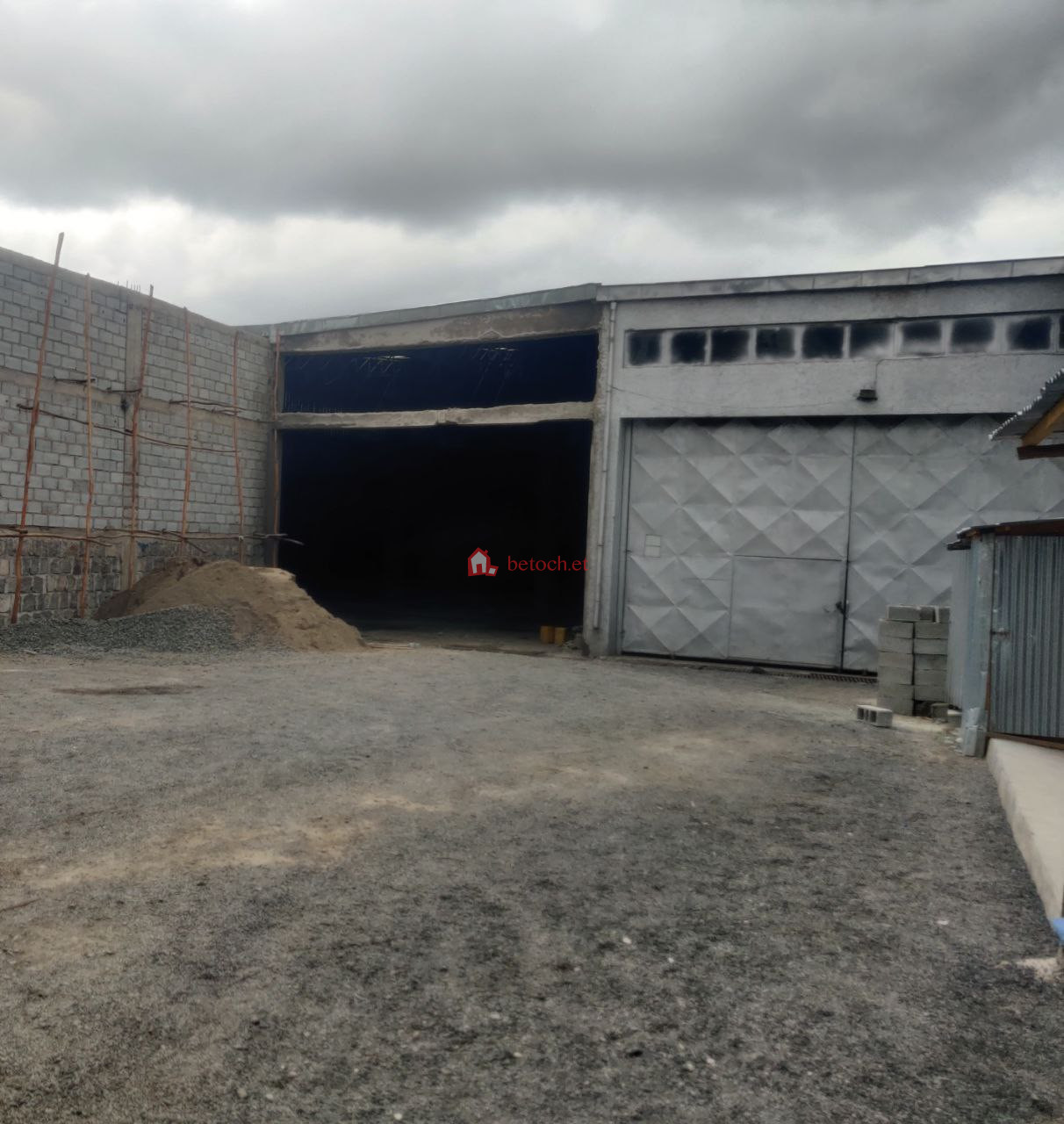 6.	Were House for rent Qera-Gofa Gebreal 1400 m² multipurpose use were house